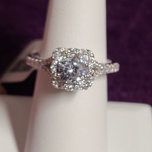 Bella Luce 3.81ctw White Diamond Simulant Rhodium over Sterling. Size 7